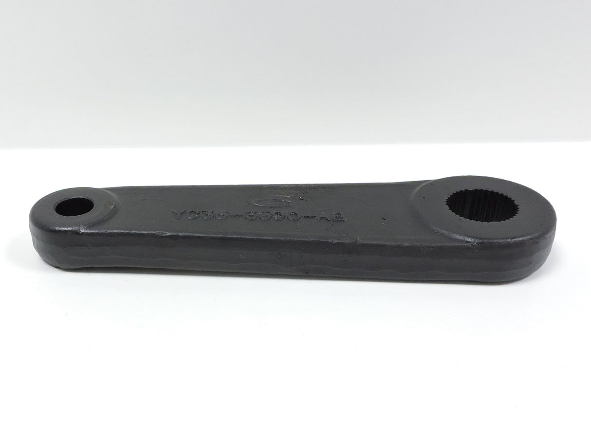 Red Head Steering Gears Stock Pitman Arm: 2000 - 05 (EXCURSION ONLY)