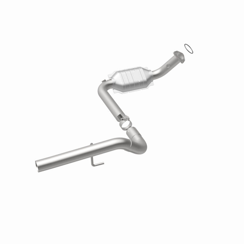 MagnaFlow Conv DF 02-06 Cadillac Escalade / 02-06 GM Yukon (Inc Denali) 6.0L D/S