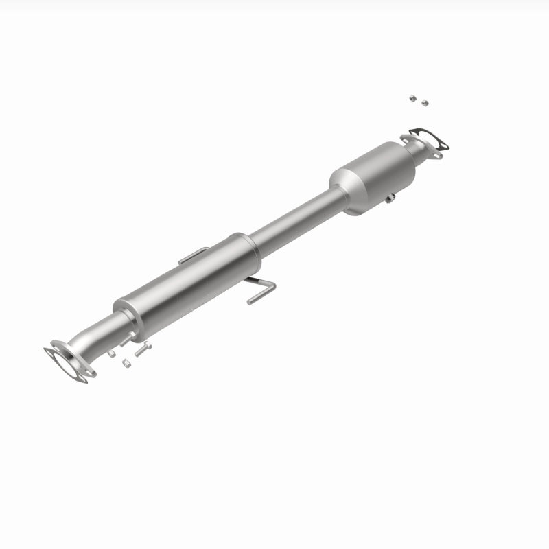 Magnaflow 2015 Kia Optima 2.4L Direct Fit Cat Converter (California Grade)