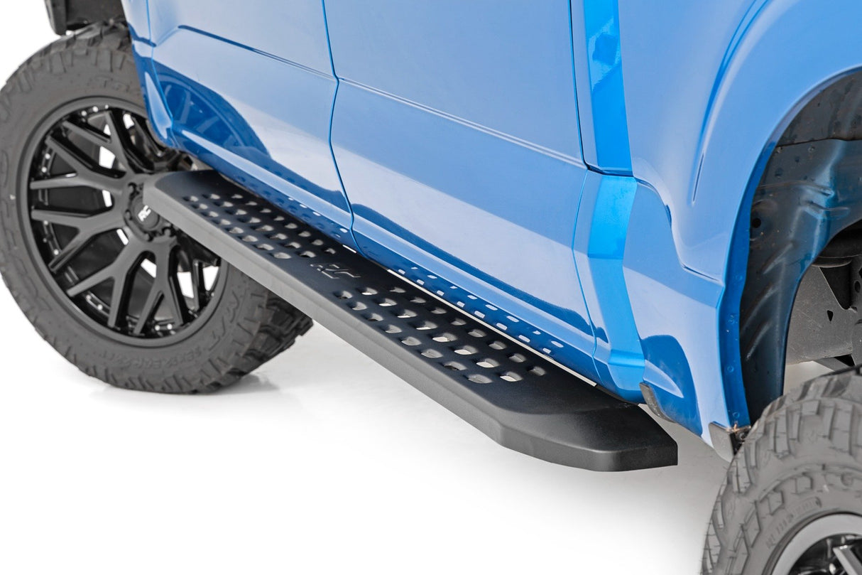 RPT2 Running Board | Crew Cab | Black | Ford F-150/Lightning/F-250/F-350/Raptor (15-26)