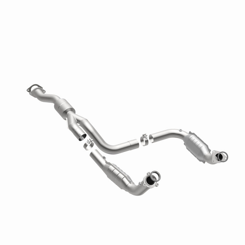 Magnaflow Conv DF 2011-2012 EXPRESS 2500 6.0L 6.0L Underbody