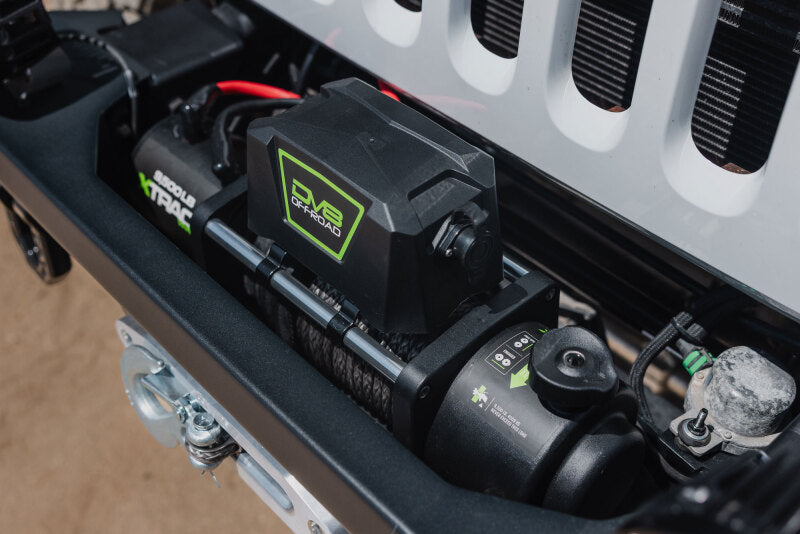 DV8 Xtract 9.5k Synthetic Rope Winch