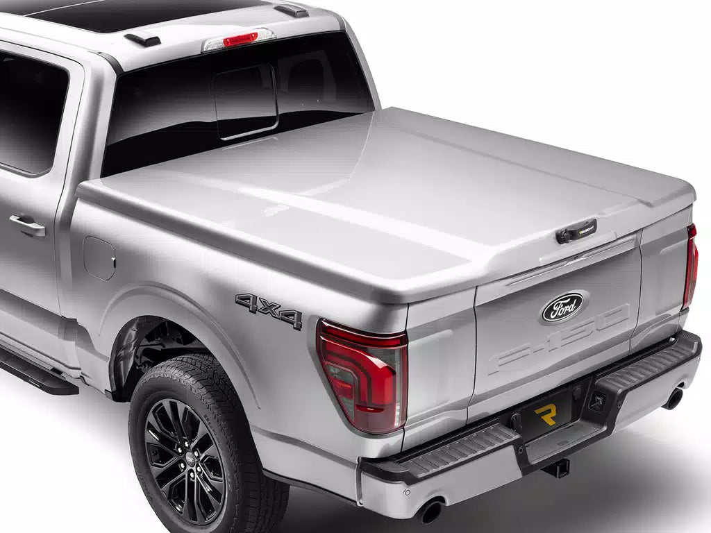 UnderCover 2025-2026 Ford F-150 Crew Cab 5.7ft Bed W/Pro Access Elite Smooth Bed Cover - Ready To Paint