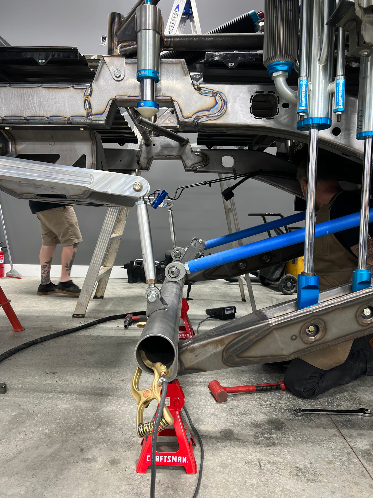 Kibbetech - 2019+ Chevy / GMC 1500 Rear Link Kit