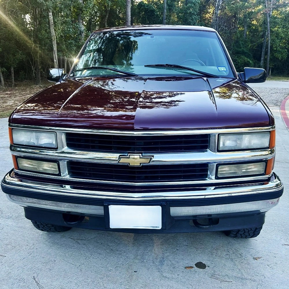 Chevrolet_Tahoe_GMT400_Lensun_110W_Hood_Solar_Panel