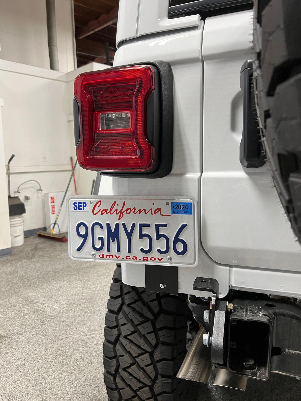 EVO MFG 2018-2024 Jeep Wrangler JL Body License Plate Mount Holder, Left Side Black