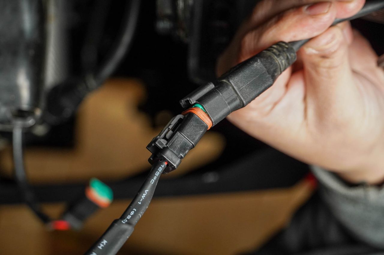 DV8 Offroad Universal 4-Way 1-DTP to 4-DTP Plug Harness - 15ft