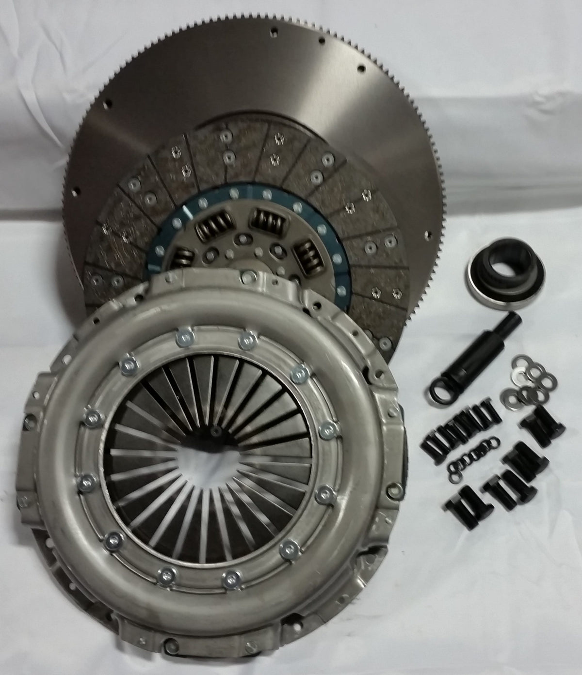 Valair 1994-1998 Ford F-250/F-350 7.3L Powerstroke ZF5 5-Speed HD Organic Single Disc Clutch Kit w/ Solid Flywheel Conversion - 400HP/900 ft-lb