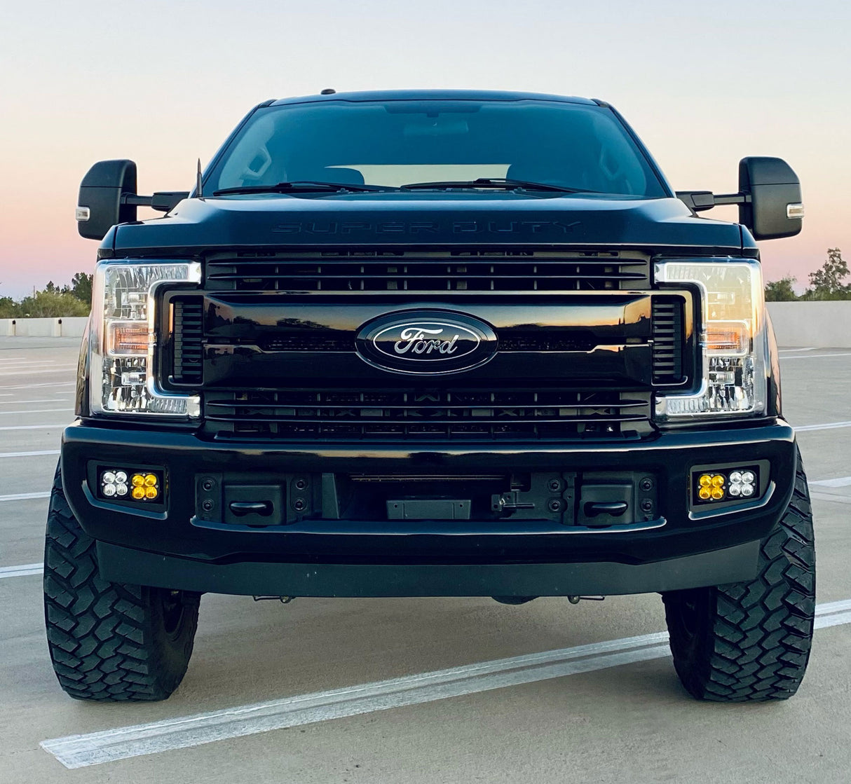 KD Fabworks 2017-2019 Ford Super Duty F-250/F-350 Dual Rigid D-Series/Baja Design Squadron Mounts