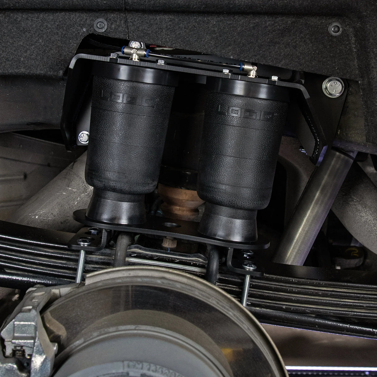LOGIQ 2020+ GM 2500 / 3500 - Air Spring Kit