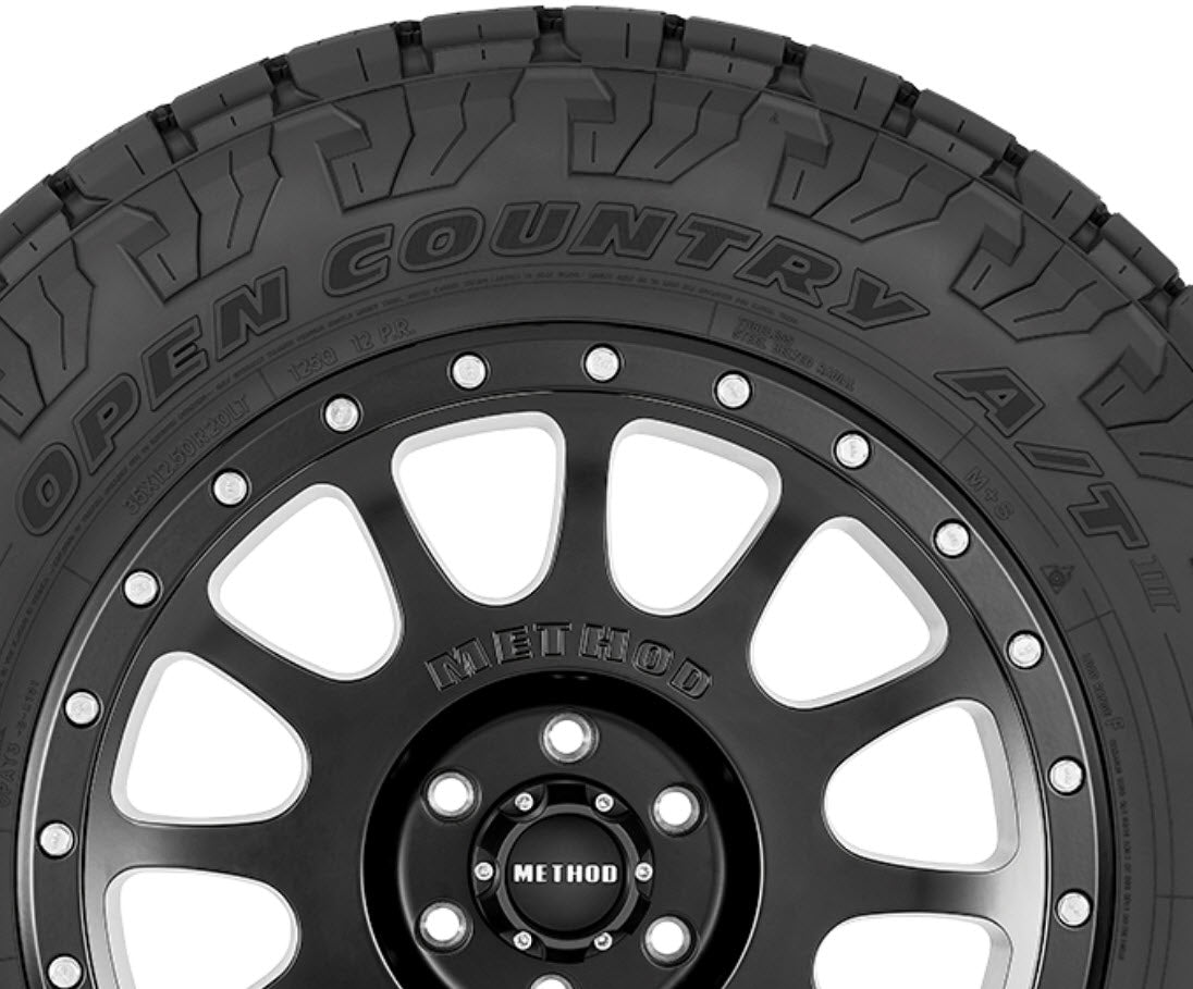 Toyo Open Country A/T III Tire - 275/55R19 111H