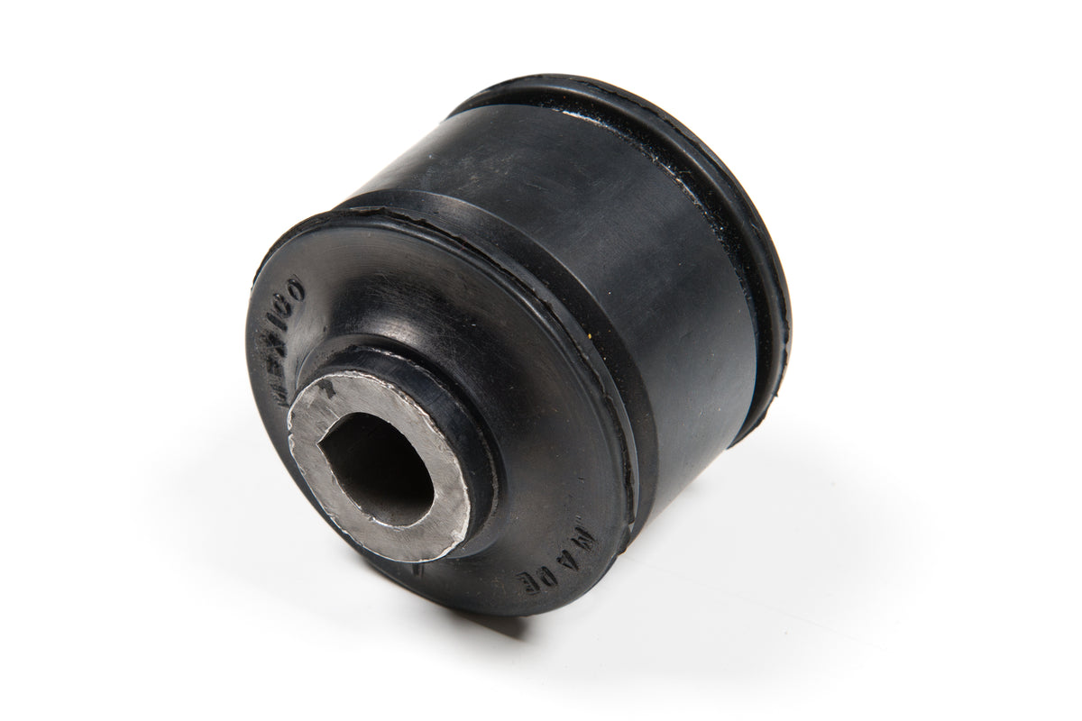 PVG_BDS_10489_Suspension_Control_Arm_Bushing_Kit-bds_074127