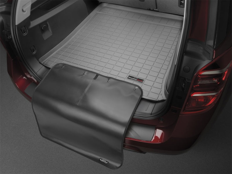 WeatherTech 2023 Mitsubishi Outlander PHEV Cargo Liner w/Bumper Protector - Grey