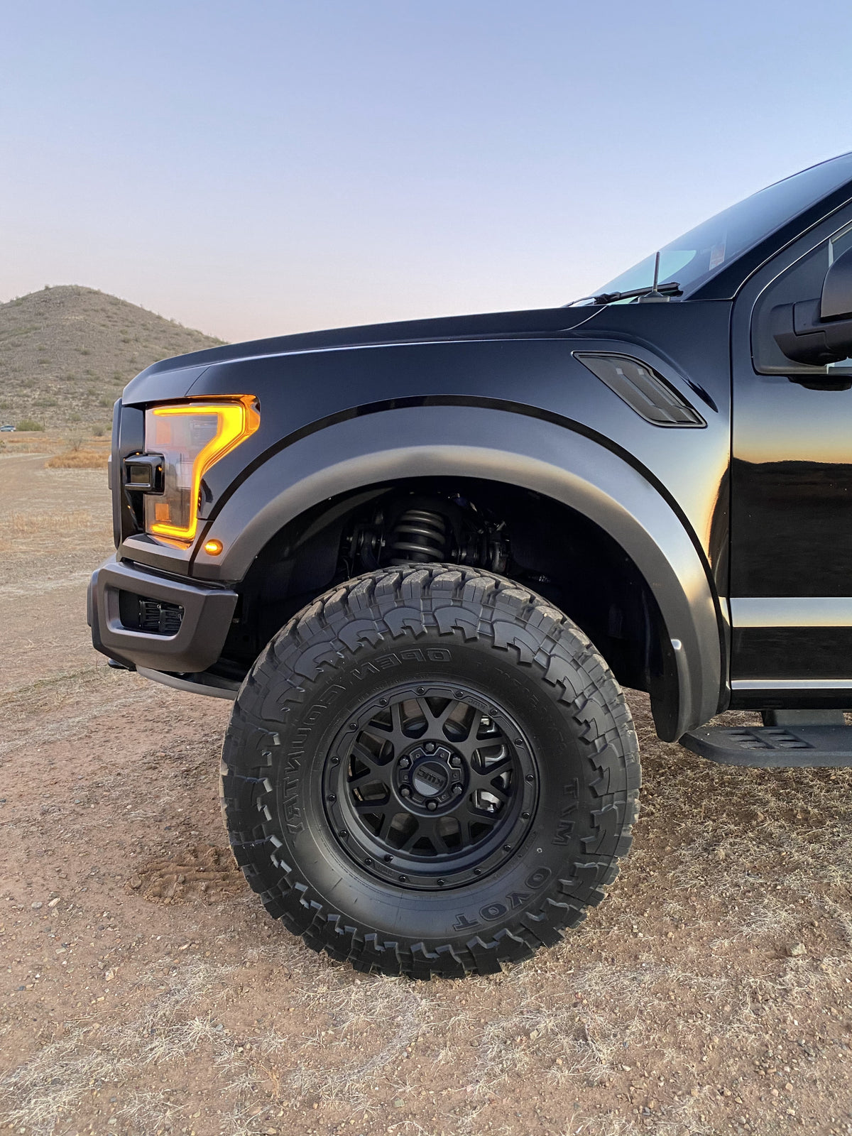 Geiser Off-Road Gen 2 Ford Raptor +3 progressive front springs