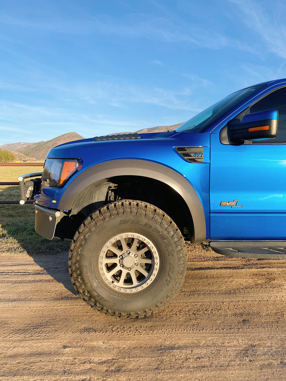 Geiser Off-Road Gen 1 Ford Raptor +2.5 progressive front springs