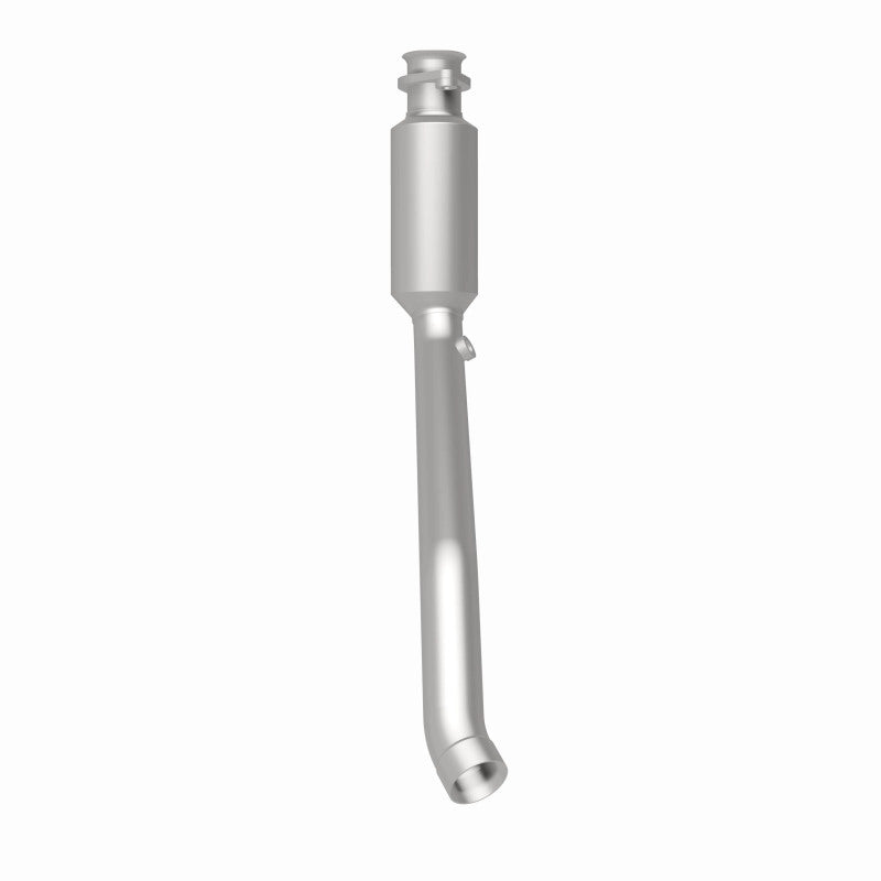 MagnaFlow DF Conv 2010-2013 Landrover LR4 V8 5 OEM Underbody
