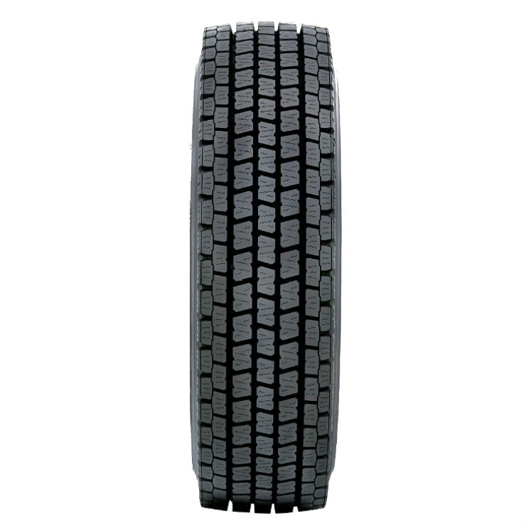 Toyo M920 Tire - 245/70R195 136/134N (H/16)