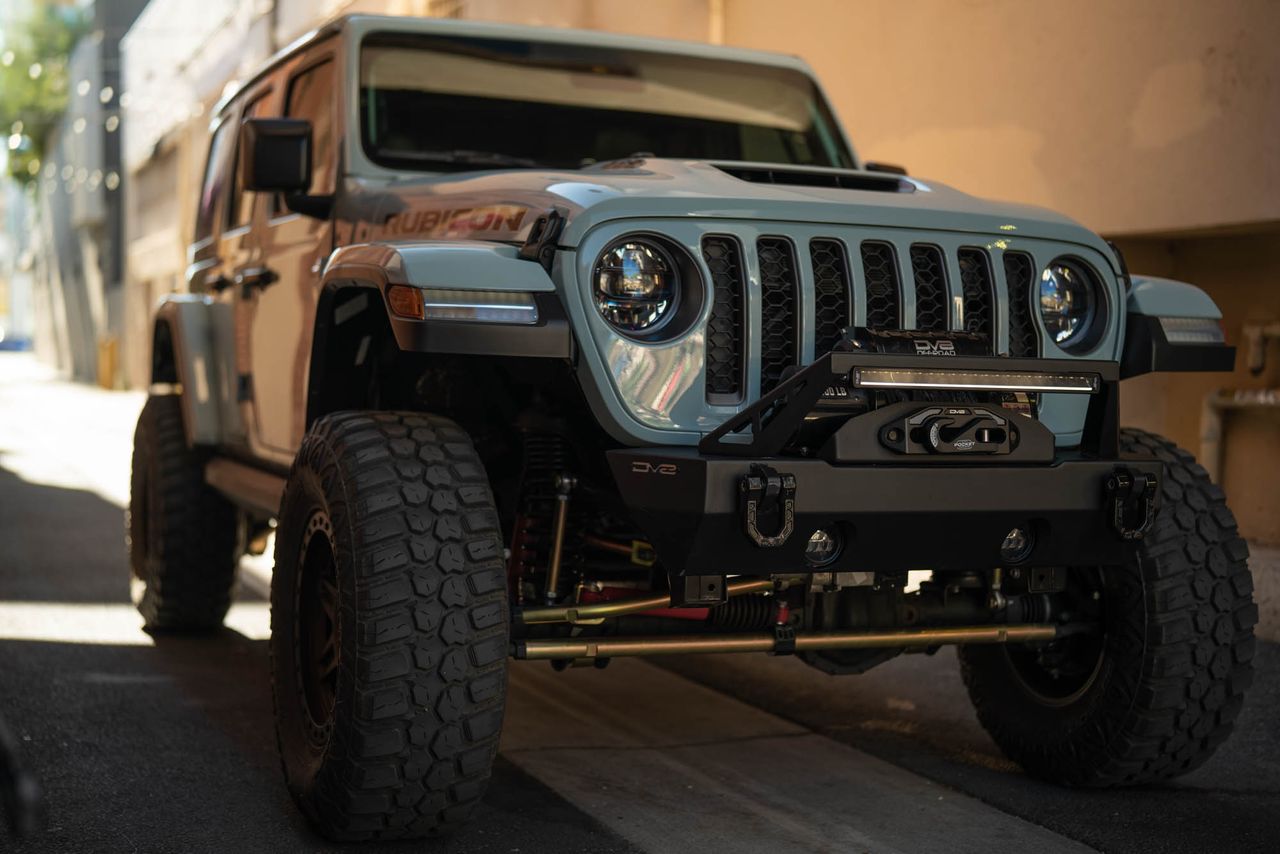 DV8 Offroad 20in Halo Elite Single Row Light Bar with Accent Light - White/Amber
