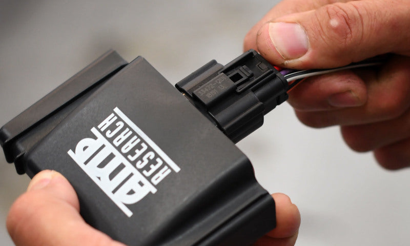 AMP Research 15-21 Chevrolet Silverado/ GMC Canyon All Cabs PowerStep Plug N Play - Black