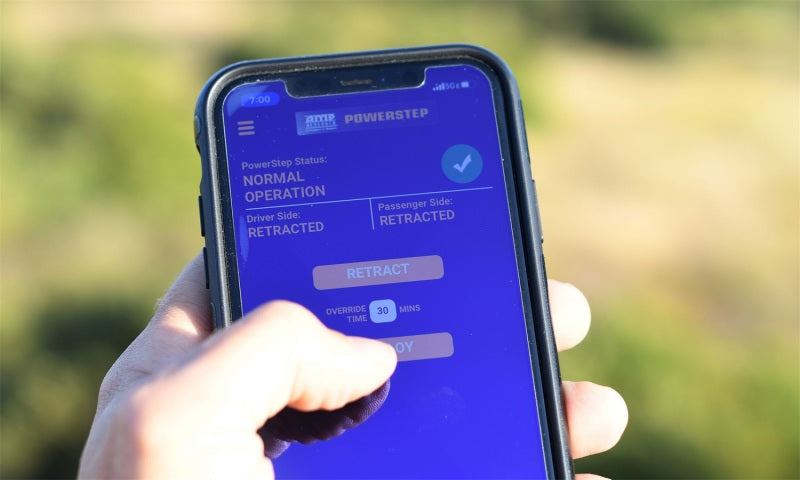 AMP Research 15-21 Chevrolet Silverado/ GMC Canyon All Cabs PowerStep Plug N Play - Black