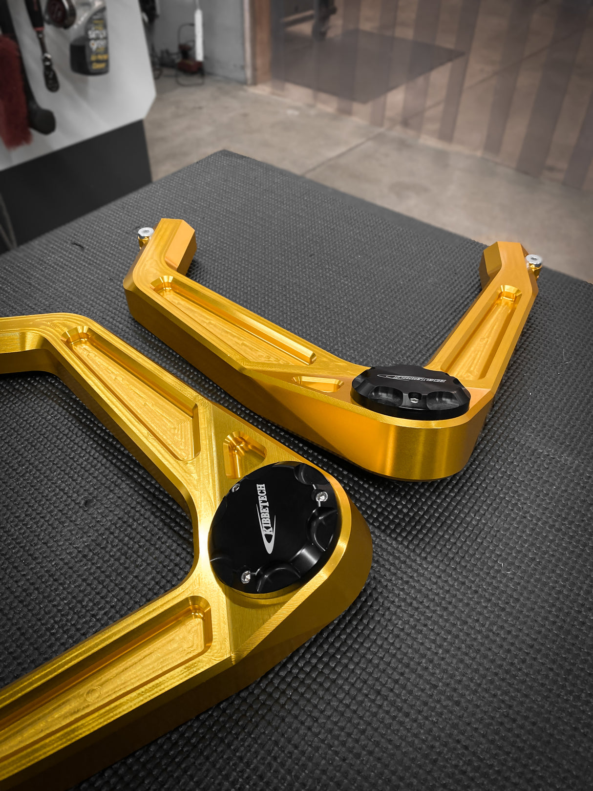 Kibbetech - 2017+ Colorado ZR2 Billet Upper Control Arms Black