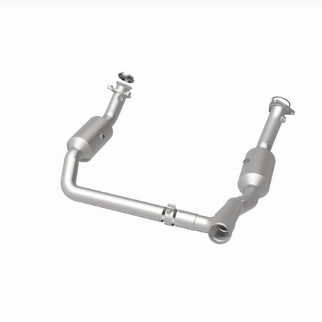 MagnaFlow 19-20 GMC Sierra 1500 Single Underbody 4.3L/5.3L Direct Fit Catalytic Converter