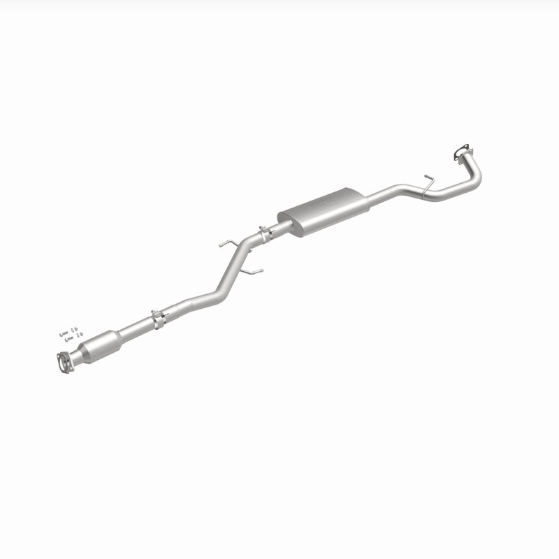 Magnaflow 13-17 Hyundai Santa Fe Sport 2.4L Direct Fit Cat Converter (California Grade)