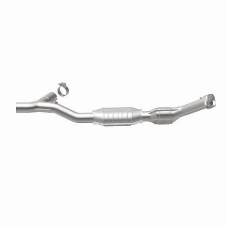 MagnaFlow Direct Fit Catalytic Converter 97-98 Ford Trucks 5.4L