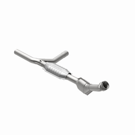 MagnaFlow Direct Fit Catalytic Converter 97-99 Ford Vans 4.6L