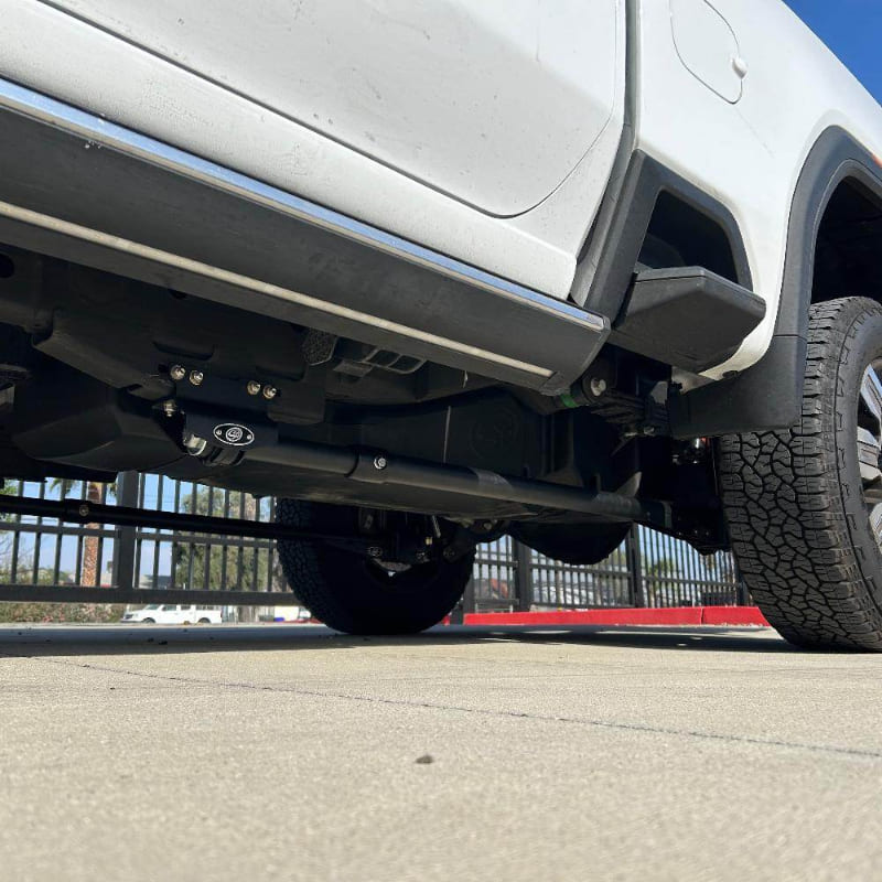 Traction Bar Kit for 2020-2026 Silverado/Sierra 2500/3500 & 2011-2016 Ford F350/F450 DRW