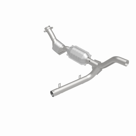 MagnaFlow Direct Fit Catalytic Converter 97-98 Ford F-150 4.6L
