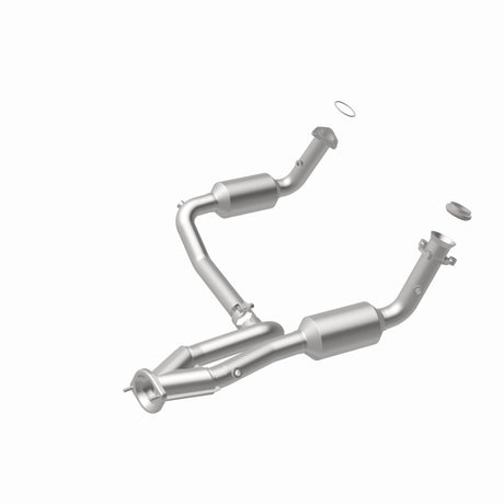 MagnaFlow California Direct Fit Converter 03 Cadillac Tahoe 4.8L
