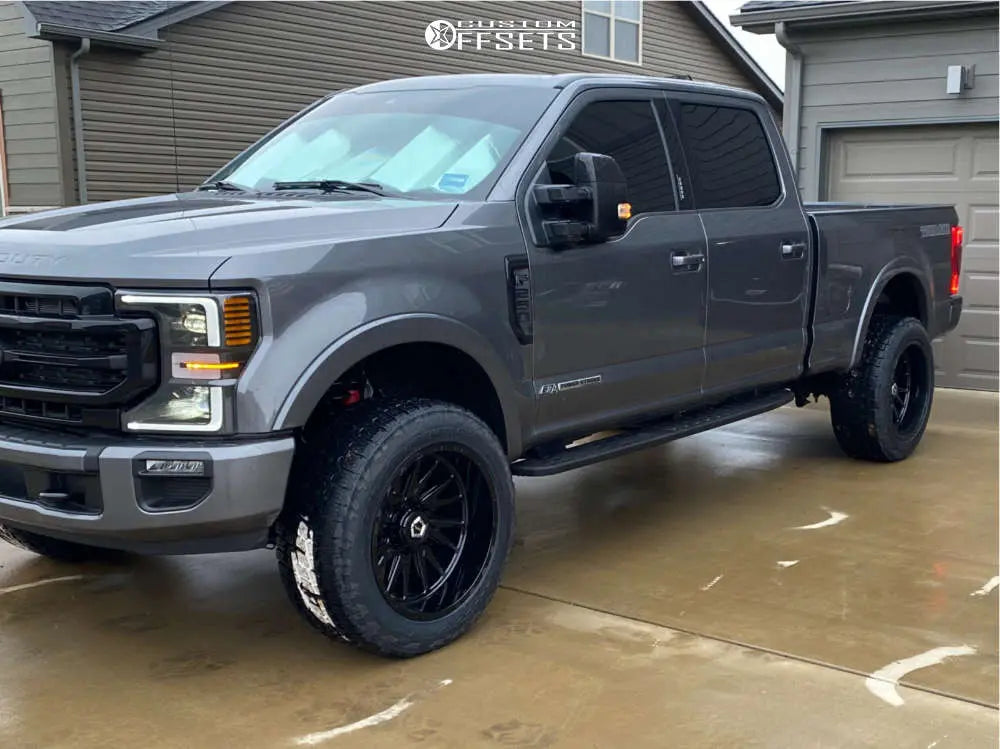 TIS Wheels 547B | 22x12 | -44mm Offset | (8x170)