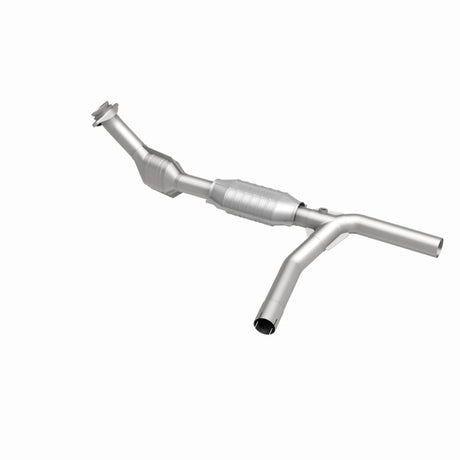 MagnaFlow Direct Fit Catalytic Converter 97-99 Ford Vans 4.6L