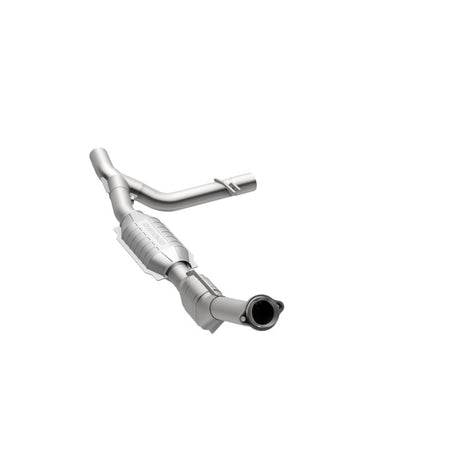MagnaFlow Direct Fit Catalytic Converter 99-00 Ford Trucks 5.4L