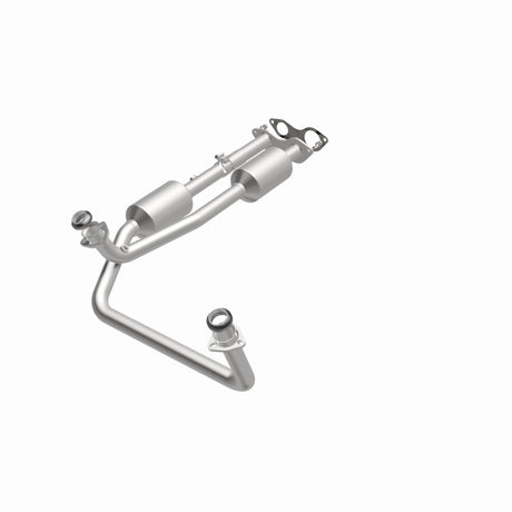 MagnaFlow Direct Fit Catalytic Converter California Grade 96-00 GM Tahoe/Yukon/Escalade 5.7L