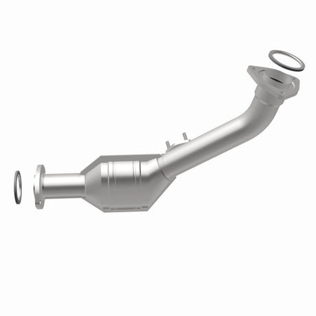 MagnaFlow Direct Fit Catalytic Converter 02-04 Tacoma 2.4L front 50S