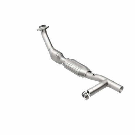 MagnaFlow Direct Fit Catalytic Converter 99-00 Ford Trucks 5.4L