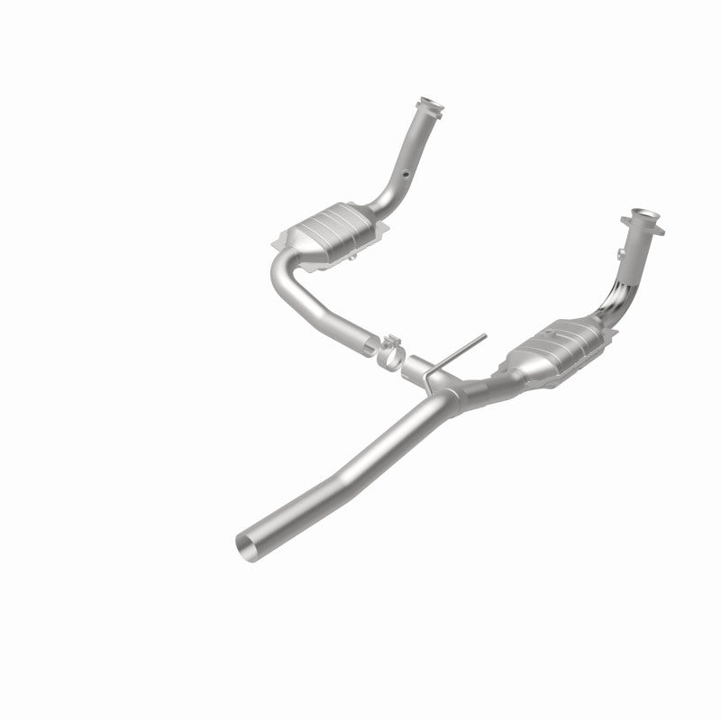 MagnaFlow Conv DF 2009-2012 Dodge Nitro 3.7L Underbody