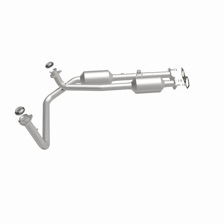 MagnaFlow Direct Fit Catalytic Converter California Grade 96-00 GM Tahoe/Yukon/Escalade 5.7L