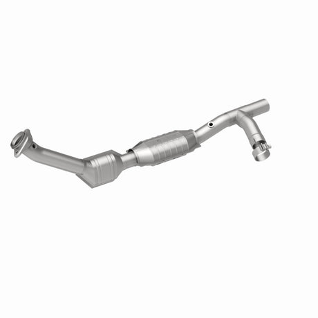 MagnaFlow Direct Fit Catalytic Converter 99-00 Ford Trucks 5.4L