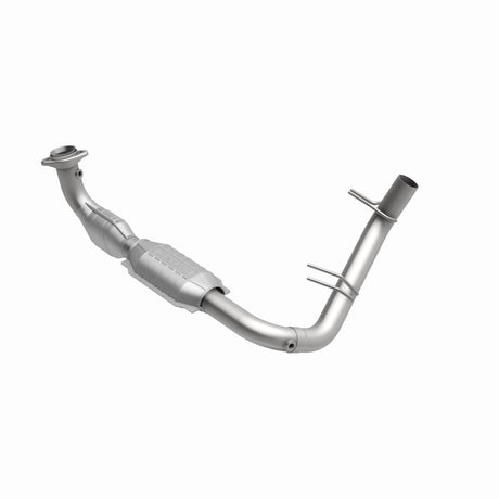 MagnaFlow Direct Fit Catalytic Converter 97-98 Ford Trucks 5.4L