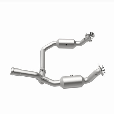 MagnaFlow 19-20 GMC Sierra 1500 Single Underbody 4.3L/5.3L Direct Fit Catalytic Converter