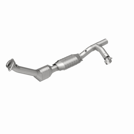 MagnaFlow Direct Fit Catalytic Converter 99-00 Ford Trucks 5.4L