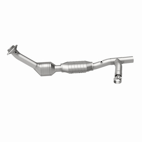 MagnaFlow Direct Fit Catalytic Converter 99-00 Ford Trucks 5.4L