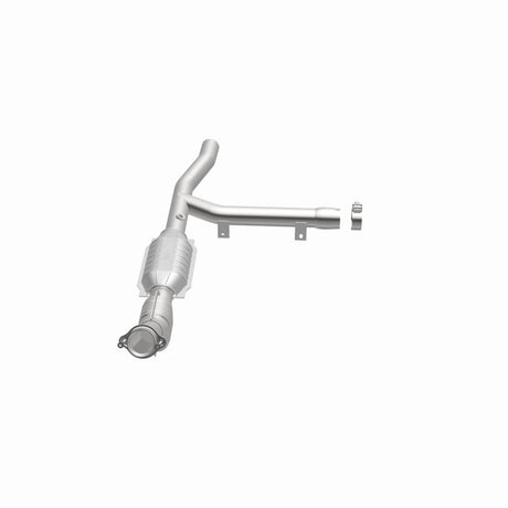 MagnaFlow Direct Fit Catalytic Converter 97-98 Ford Trucks 4.2L