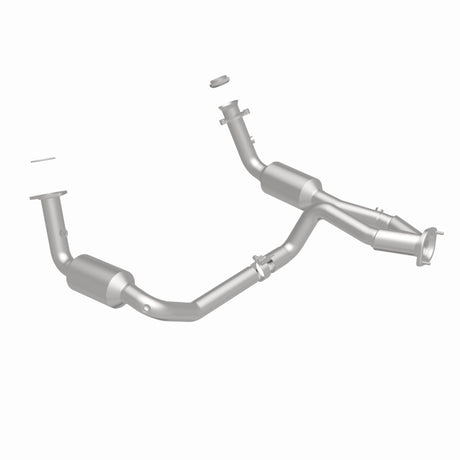 MagnaFlow California Direct Fit Converter 03 Cadillac Tahoe 4.8L