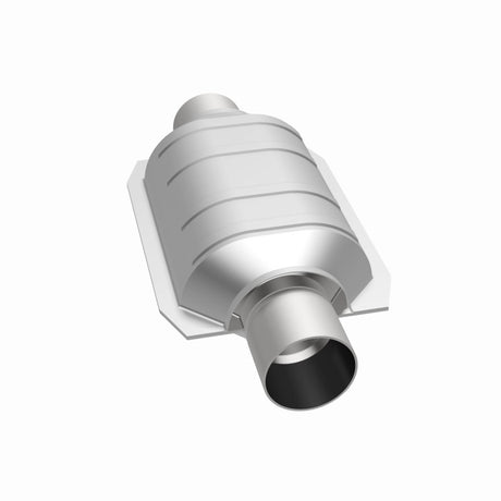 MagnaFlow Universal Catalytic Converter 2.5inch Inlet/Outlet Center/Center Oval (California OBDII)
