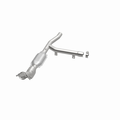 MagnaFlow Direct Fit Catalytic Converter 97-98 Ford Trucks 4.2L