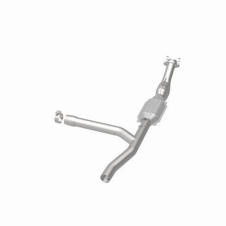 MagnaFlow Direct Fit Catalytic Converter 97-98 Ford Trucks 4.2L